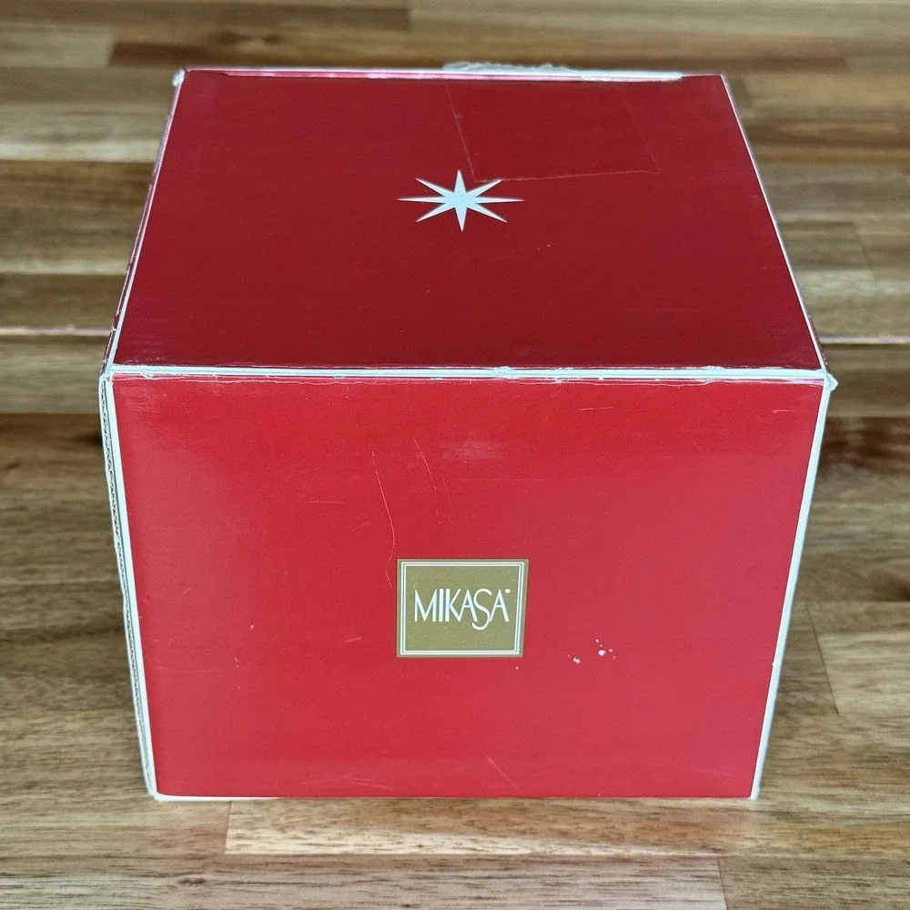 Mikasa Holiday Evergreen Footed Bowl 6